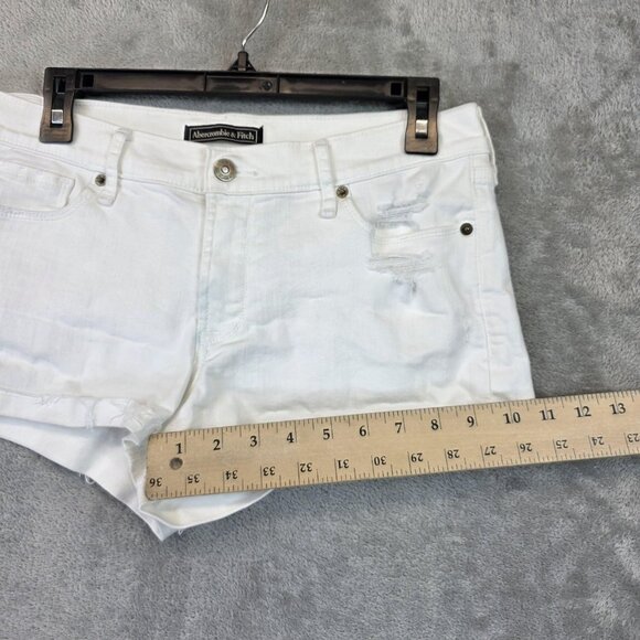 Abercrombie & Fitch Shorts Womens 29 White Denim Distressed Frayed Hem Cuffed - Picture 6 of 12